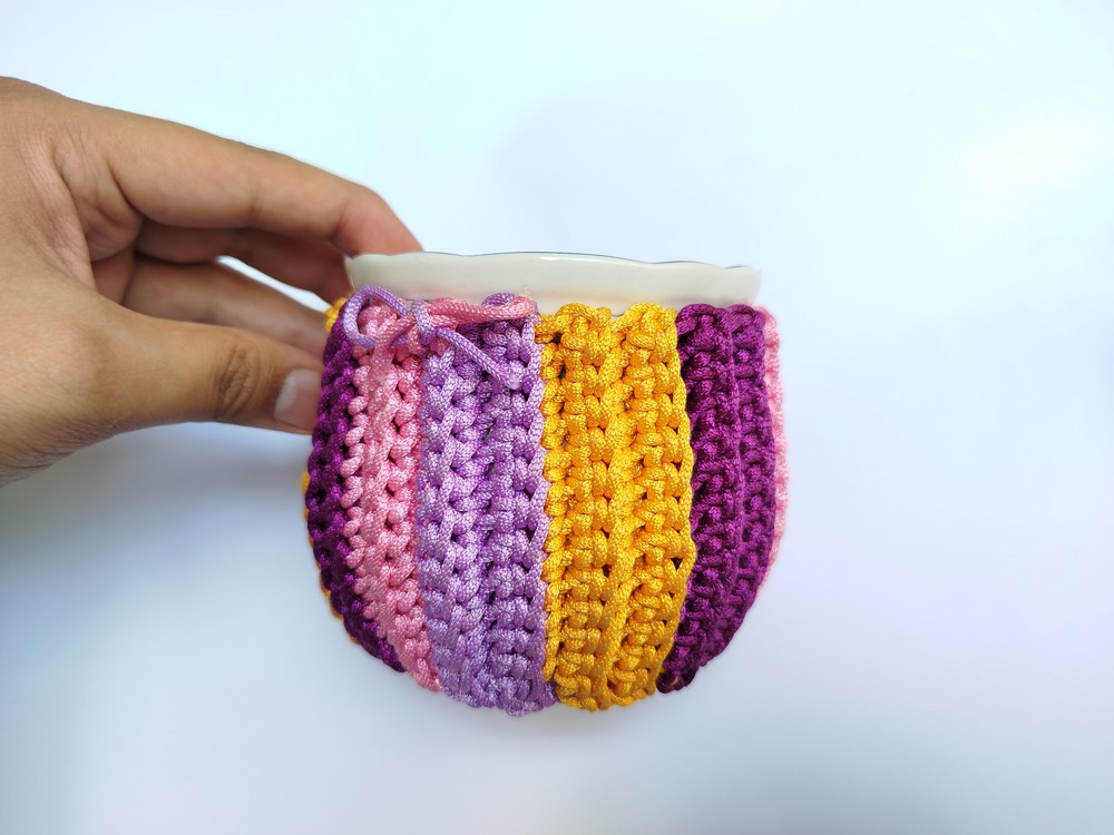 crochet candy burst mug cozy (46)