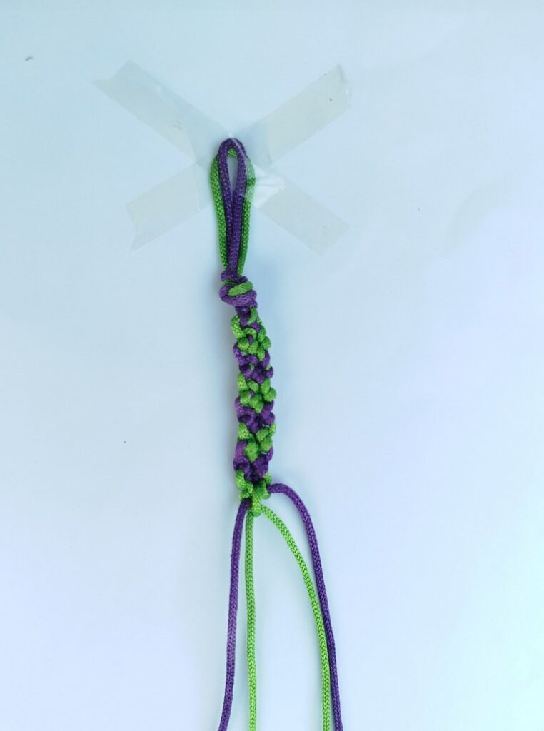 make a 4-strand chevron bracelet. 