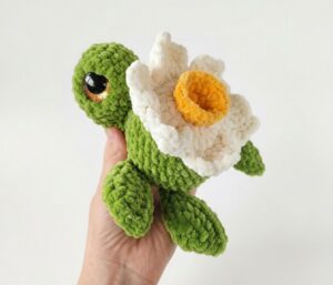 Featuring: How to Crochet 100% No-Sew Daffodil Turtle Plushie for Gifting FINISHED