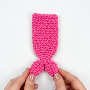 Featuring: How to Crochet Mermaid Tail Ice Pops Holder for Summer