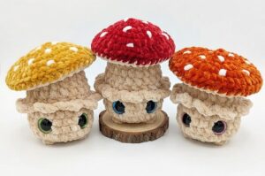 Featuring: How to Crochet the Fall’s CUTEST Fidget Toadstool Mushroom Plushie Tutorial