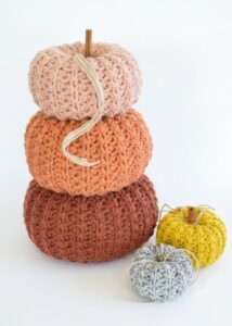 Featuring: How to Crochet UNIQUE Ribbed Fall Pumpkin with NEW Texture Stitch