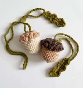 Featuring: How to Crochet 2-in-1 Acorn Bag Charm Pouch + Oak Leaf Tutorial
