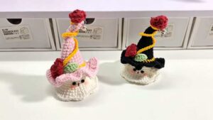 How to Crochet Baby Ghost In Flower-Decorated Witch Hat Amigurumi for Halloween
