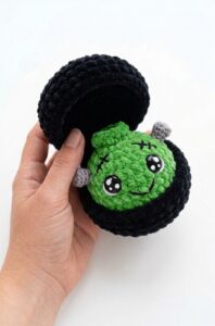 Tester Call: Free Crochet Kawaii-Eyes Bolt Zombie Dumpling Plushie