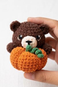 Tester Pattern: To Crochet A Grizzly Bear Presenting You A Pumpkin Plushie