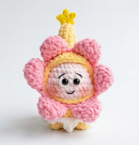 How to Crochet A Twinkle Plushie with a Removeable Flower Hat