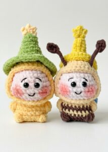 How to Crochet A Twinkle Plushie in Bee Costume for Kids