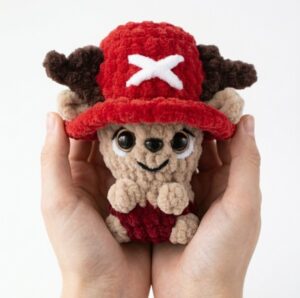 How to Crochet No-Sew Dear Character Plushie (FREE PATTERN)