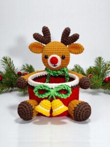 PDF Pattern | How to Crochet A Christmas Animal Basket for Gifting