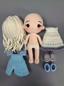 [PDF Pattern] Crochet Winter Doll Set Pattern (3 Outfits with Removeable Hair)