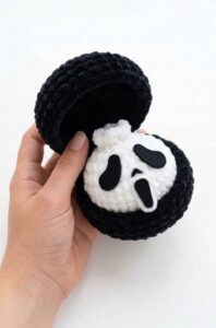 Tester Pattern: How to Crochet Mask Ghost Spooky Food Ball in Box Plush